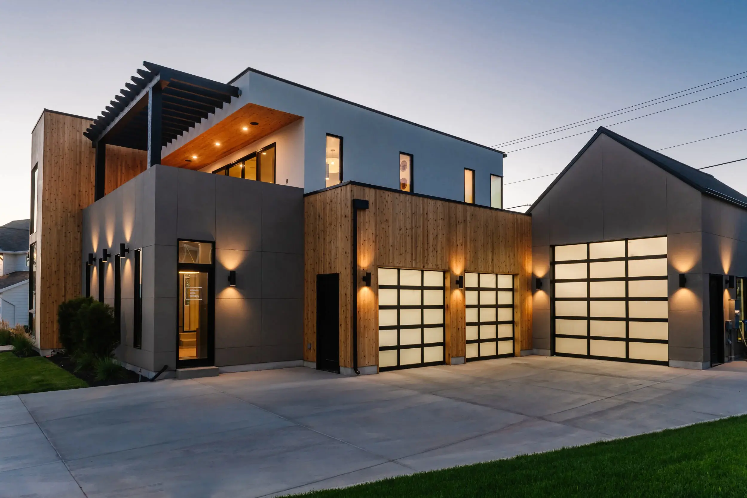 Contemporary Two-Story Residence, Exterior & Outdoor Visualization — slide 5