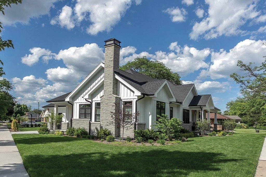 Modern Farmhouse Residence, Exterior Visualization — slide 4